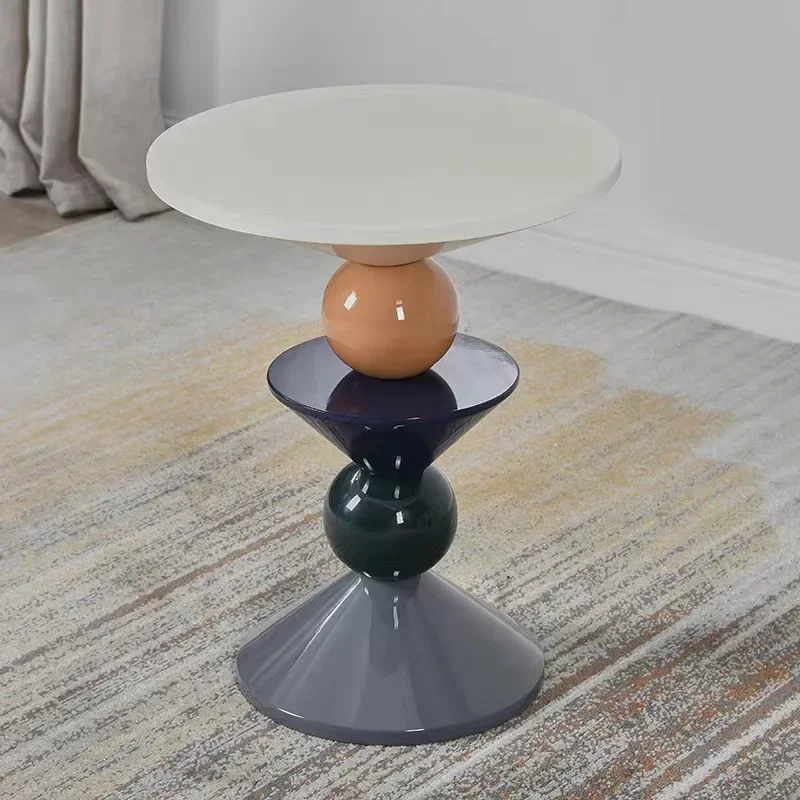 

Nordic Stylish Side Table Ins Trendy Creative Round Resin Coffee Table Minimalist Bedside Table for Living Room