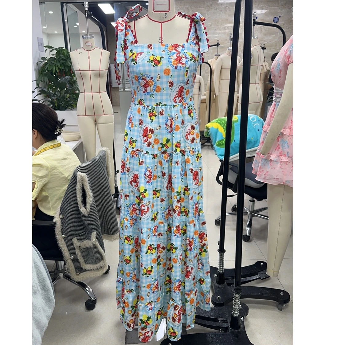 Dames elegante patchwork cartoon print cami-jurk mouwloze spaghettibandjes bodycon lange jurk zomerfeestjurk