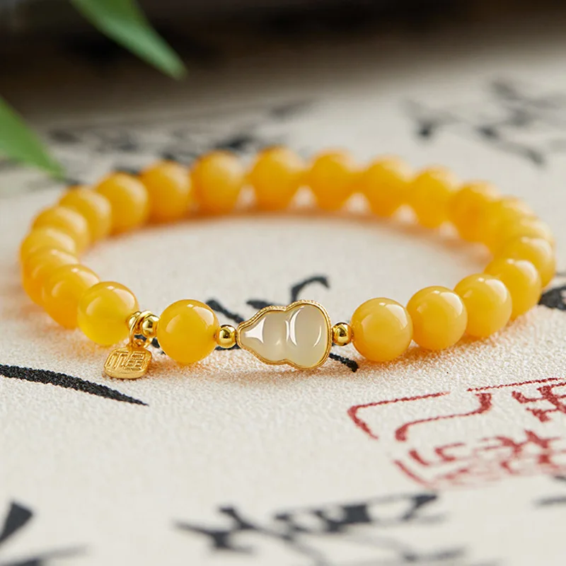 

Women, Chicken Fat Yellow Beeswax Bracelet, Fashion Versatile