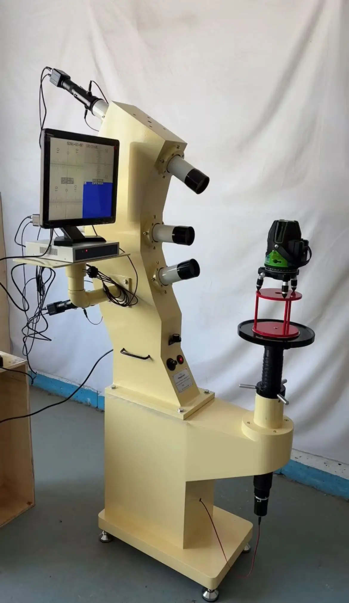 OEM Collimator 3 Tubes 3 Cameras 3 Sensors 1 Monitor Total Station Theodolite Au