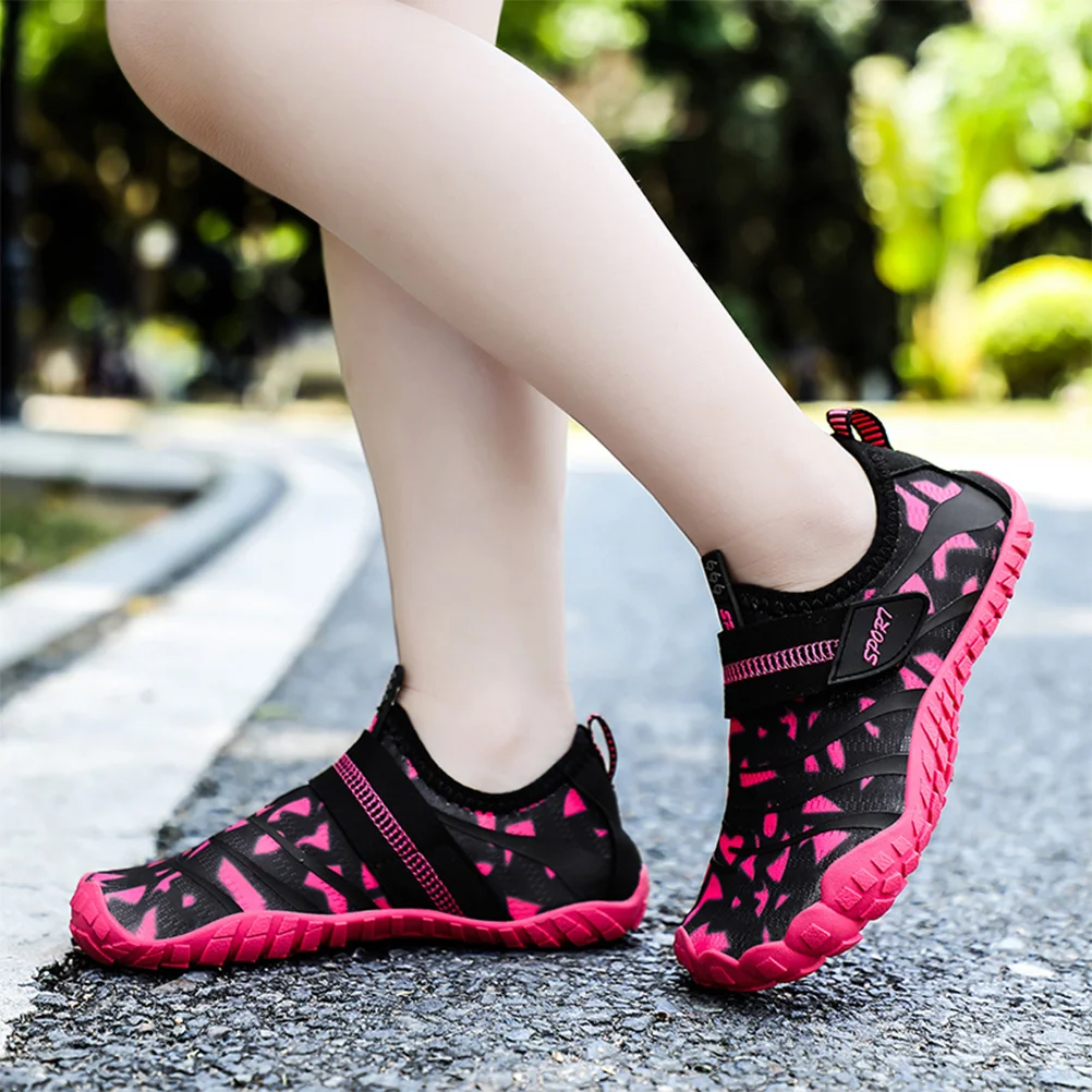 

1Pair Kids Wading Shoes Black Green Size 38 Non Slip Water Sports Shoes Upstream Seaside Beach Swimming Sailing Boating