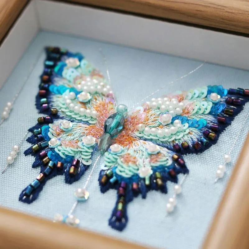 

DIY Embroidery Bead Craft Kit - Handmade Birthday Gift Materials for Home Décor - Customizable Photo Frame Decoration Set Women