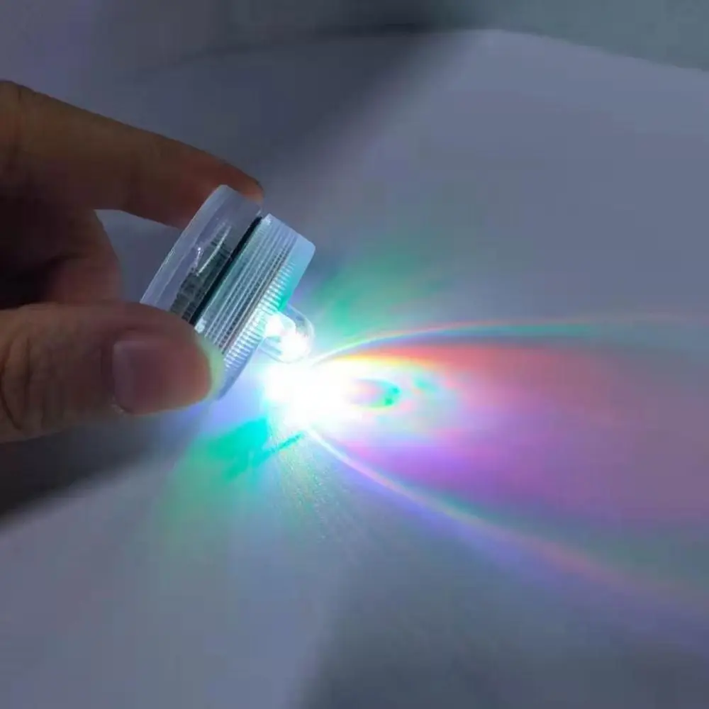 مصباح شمعة صغير لخزان الأسماك ديكور متعدد الألوان تحت الماء LED مصباح شمعة مقاوم للماء أضواء LED صغيرة غاطسة من البلاستيك
