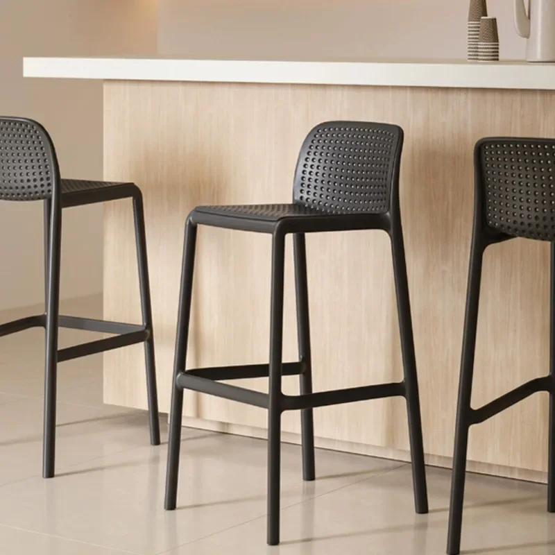 Simple Stackable Household Plastic Bar Chair: Web Celebrity Cafe Nordic Chair Outdoor High Stool for Bar Furniture