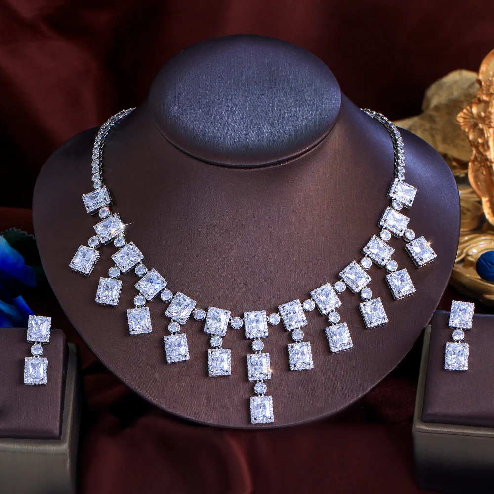 

ThreeGraces элегантное сверкающее прямоугольное циркониевое роскошное свадебное ожерелье с кисточками и серьги комплект ювелирных изделий для женщин T1059