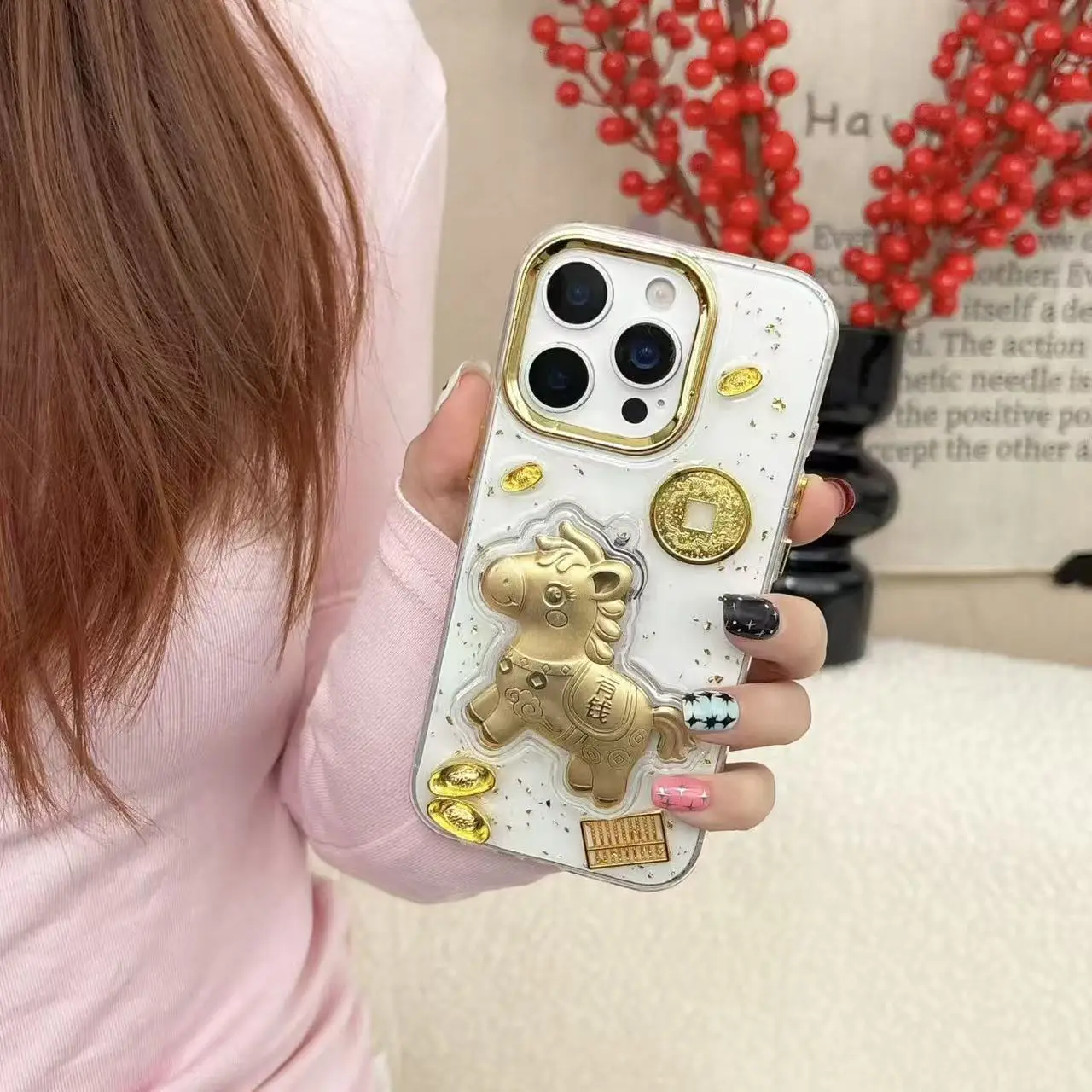 مناسبة لهاتف أبل آيفون 17 برو مار 17 اير 15 14 11 12 13 برو 16 بلس حافظة هاتف 2025 حصان المال منزل جديد لامعة غطاء السنة الجديدة