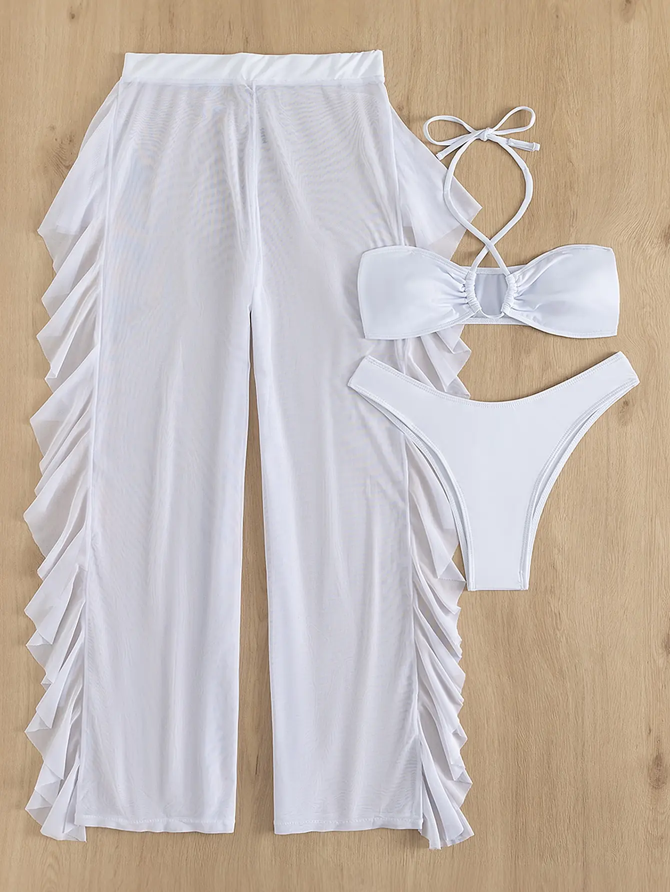 Conjunto de Bikini con cuello Halter cruzado liso para mujer, bañador Bandeau con pantalones con volantes, traje de baño blanco para mujer, traje de