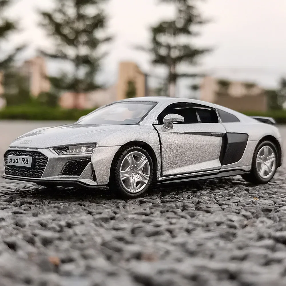 1:36 Audi R8 Simulatie Legering Auto Q7 Terreinwagen Kinderen Speelgoed Trek Auto Model Ornamenten Jongen Verjaardagscadeau Collectie