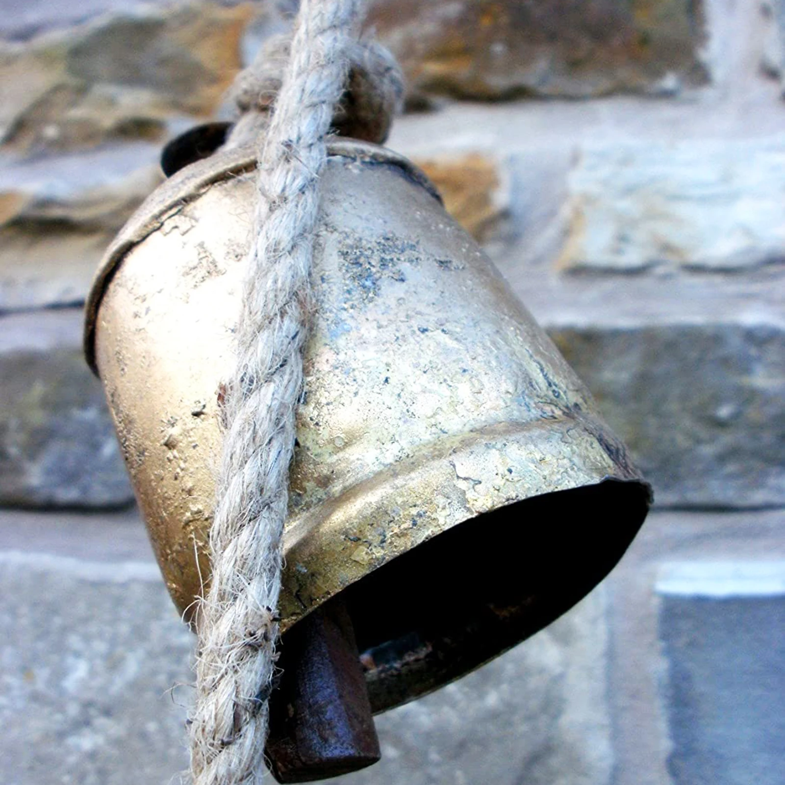 Metal Christmas Vintage Bell Rustic Brass Gold Large Bell Cow for Bedroom Garden Wall Decor