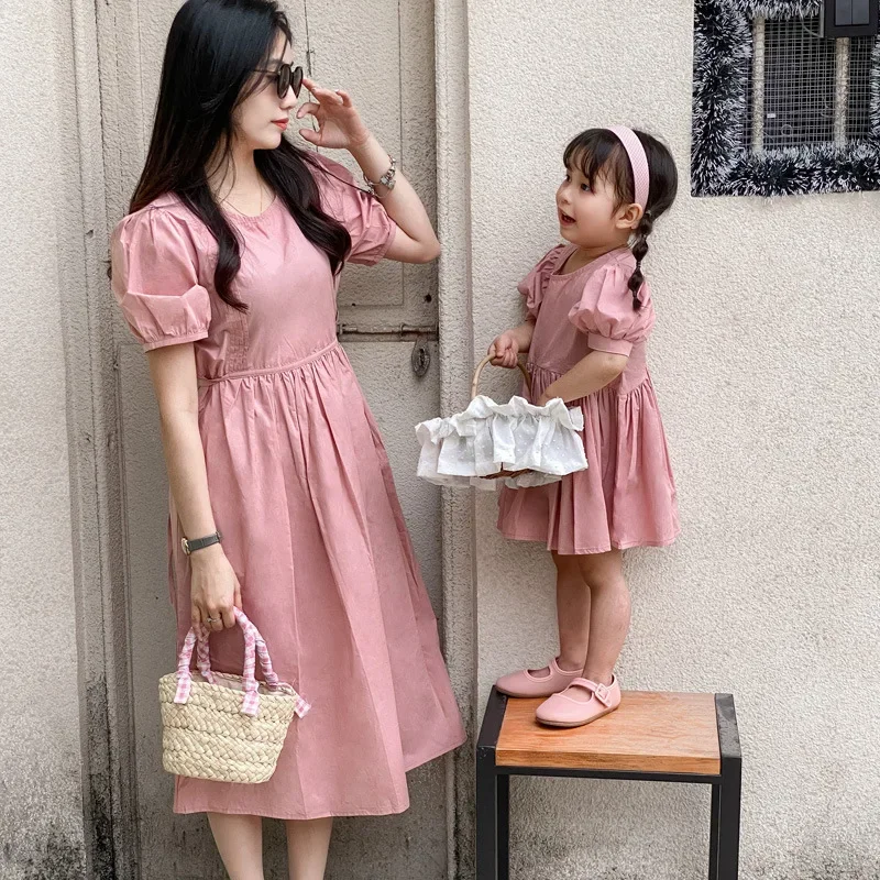 Family Clothes Mother Daughter Matching Puff Sleeve Dresses Mom Baby Girls Pink One Piece Dress Dad Son Same Short Sleeve Shirts