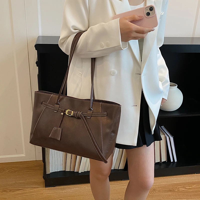Fashion Trendy Large Capacity Tote Bag High Quality PU Leather Women's Handbag Retro Single Shoulder Bag Commuter Shopper Totes