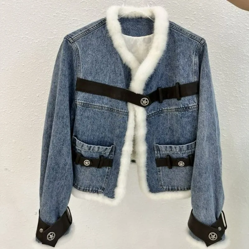 

The 2025 Winter New Women's Clothing Slimming Down Jacket with Denim and Mink Fur A Short and Trendy Goose Down Coat for Women