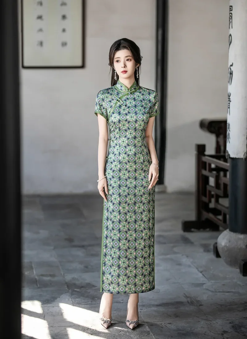 

2025 Spring/Summer Young New Chinese Style Women's Clothing China Retro Improvement Fashion Elegant Cheongsam Lady Qipao