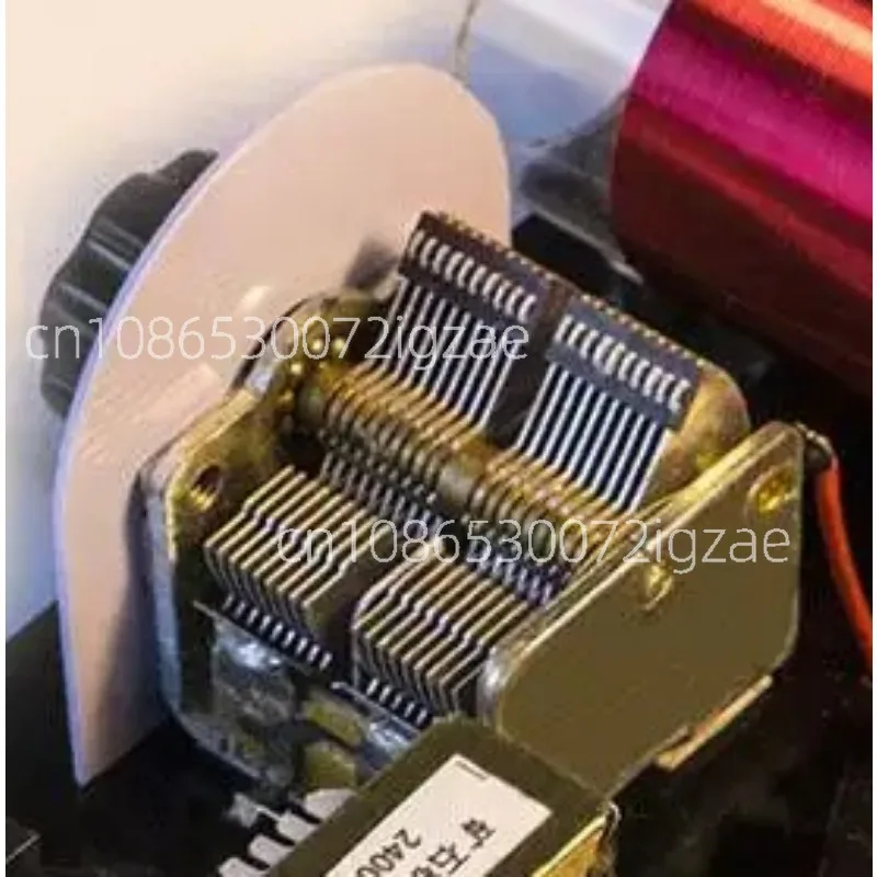 Ore radio, dual loop, air variable capacitor, diode detector, with impedance converter,