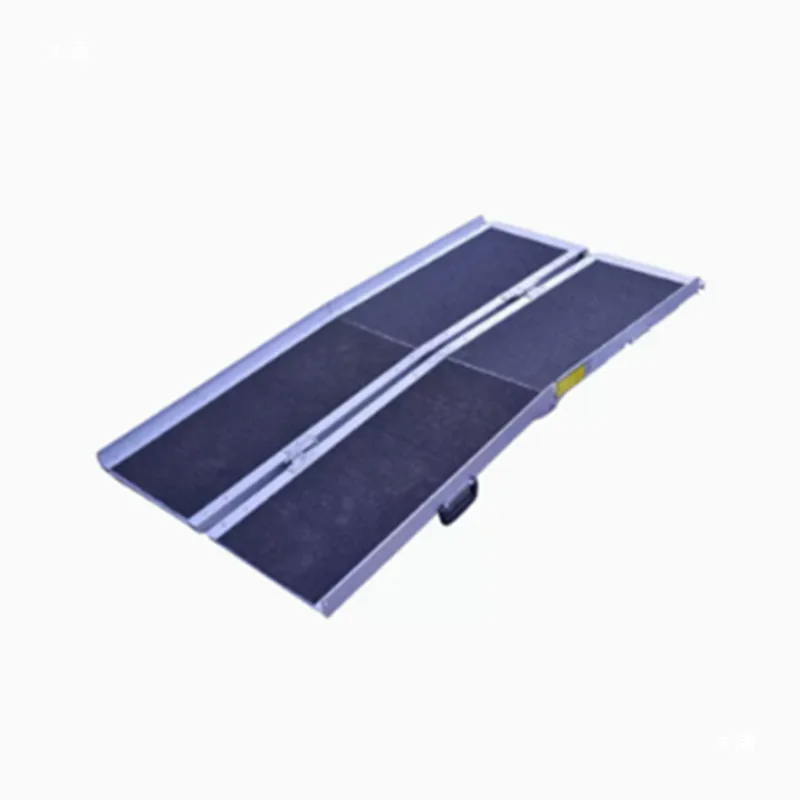 Portable electric wheelchair ramp two-section retractable staircase step ramp board barrier-free aluminum alloy ramp board