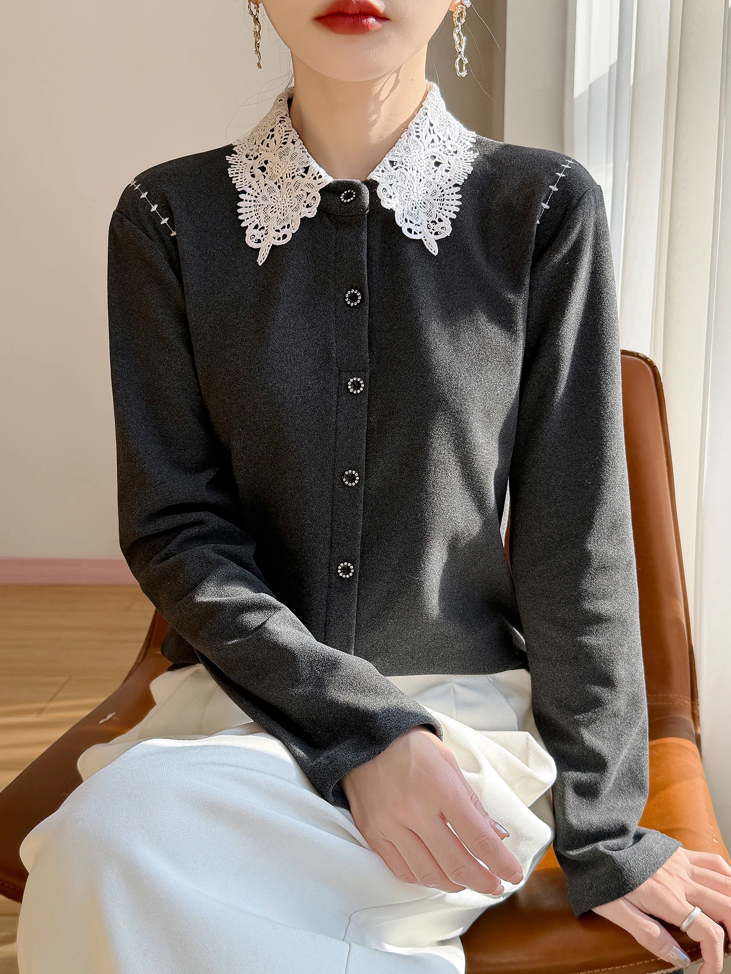 

Autumn Winter Chic New 2025 Women's Base irt German Velvet Lace Collar Open Cardigan Inner Wear Layering irt Commute Sle