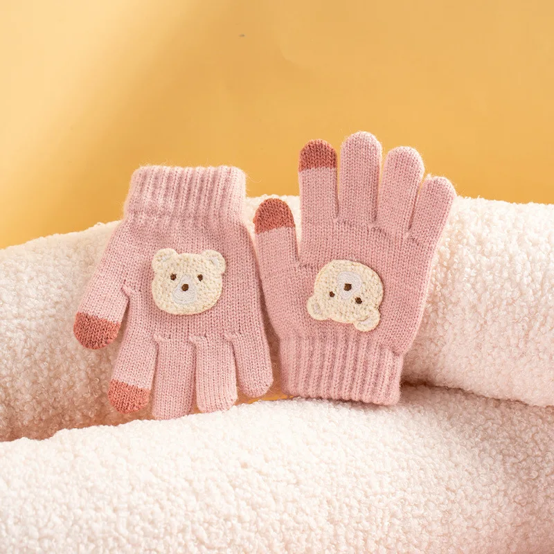 2-6 year old cartoon bear baby gloves with crochet hooks, thick winter warmth knitted gloves, boys, girls, and children\'s thick