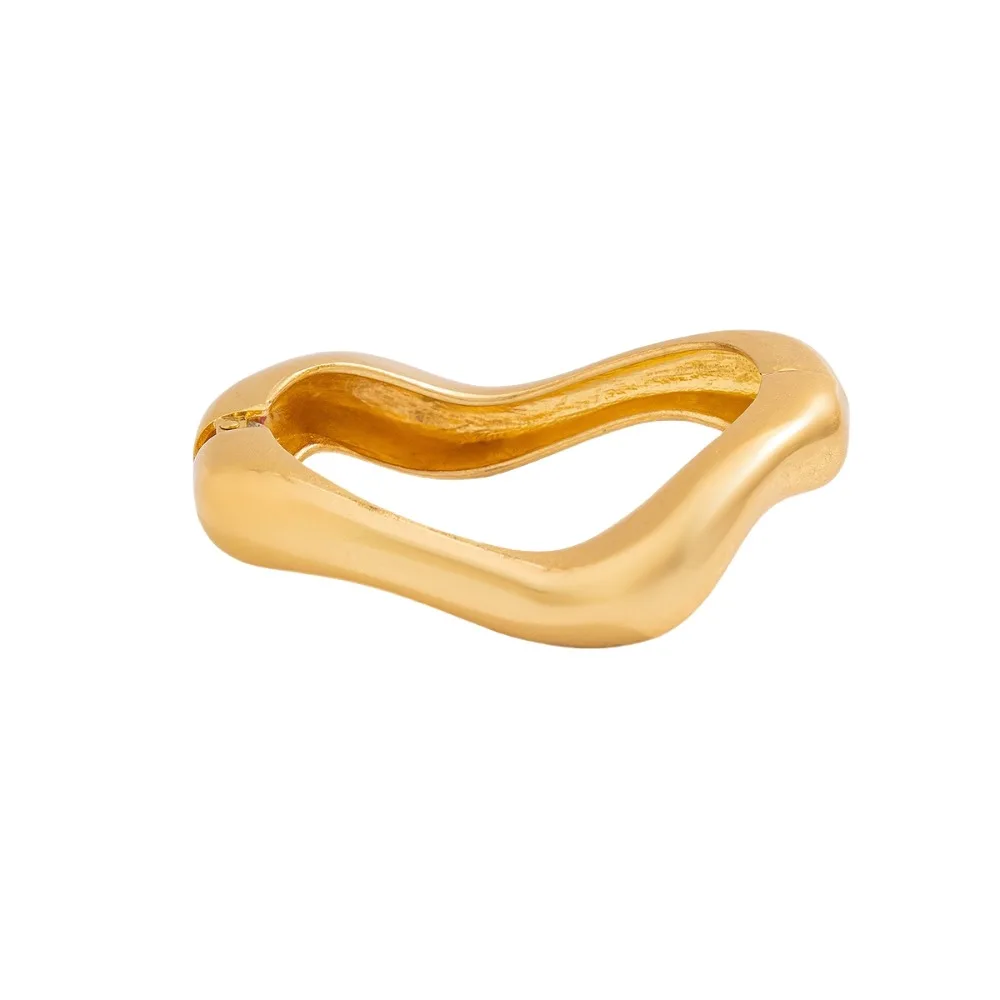 

Fashion Irregular Simple Geometry Bracelet Weave Smooth Exaggerated Bracelet Matte Hands Jewelry Women Bangle Party