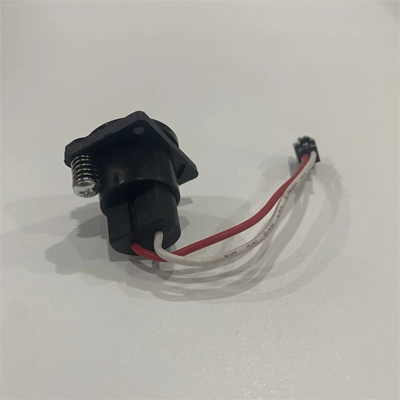 Wholesale 3 pins power charger power charging port panel mount connector with plastic cover for electric vehicle