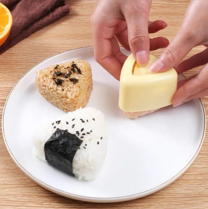 2PCS New DIY Sushi Mold Onigiri Rice Ball Food Press Triangular Sushi Maker Mold Japanese Home Kitchen Bento Accessories Tools