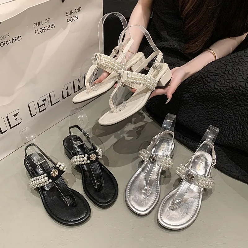 صنادل صيفية جديدة للنساء أحذية شاطئ عادية في الهواء الطلق صنادل نسائية السيدات حجم كبير صنادل كعب منخفض Жensku Оbuvai