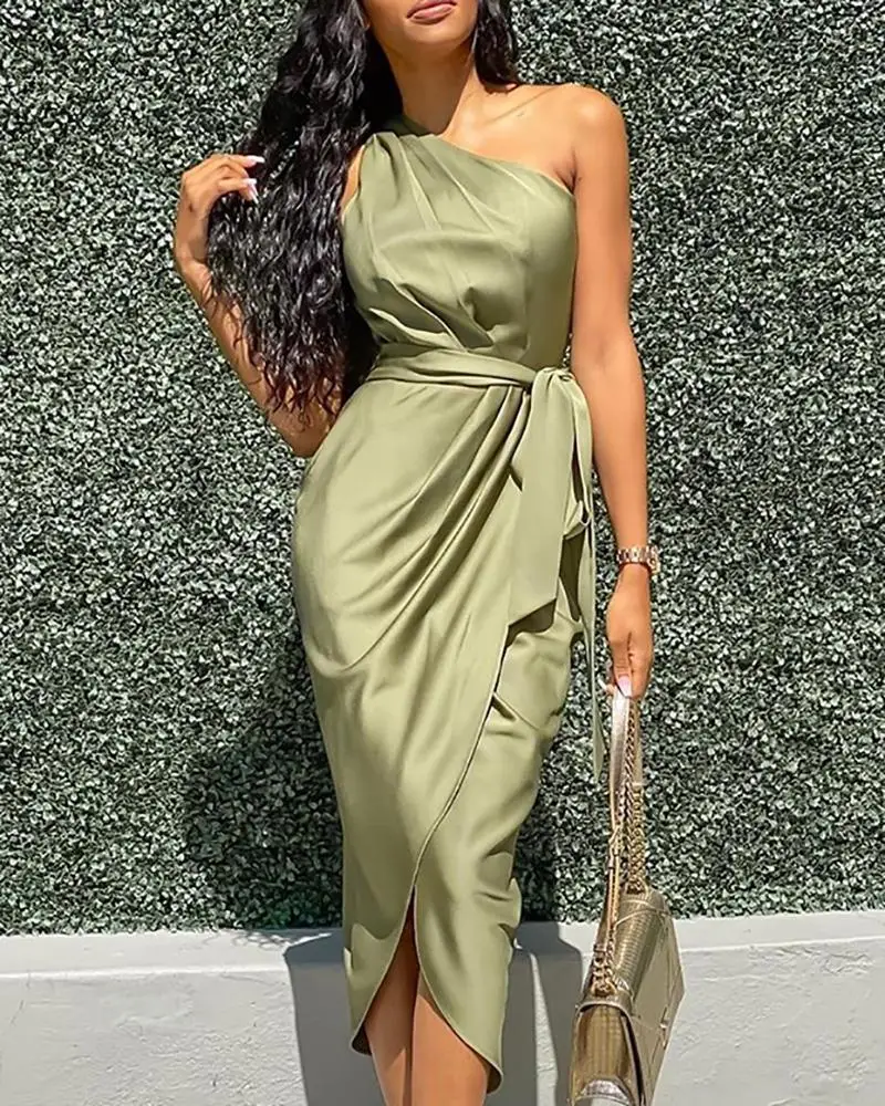 een Silk Face Irregular Dr High Waist Oblique oulder Par Gown Me Irregular Dres Street Sle Mid-Length Skirt