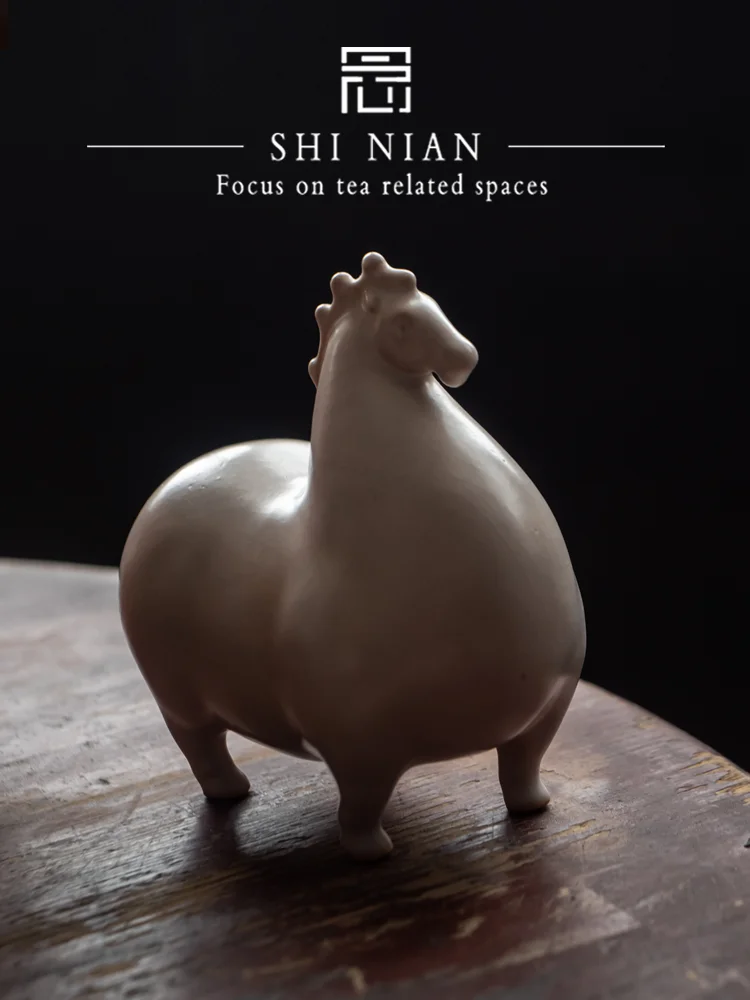 

Retro Ceramic Tang Figurine Creative Wealth Attracting Desktop Decorations for Living Room Office Chinese Style Animal ...