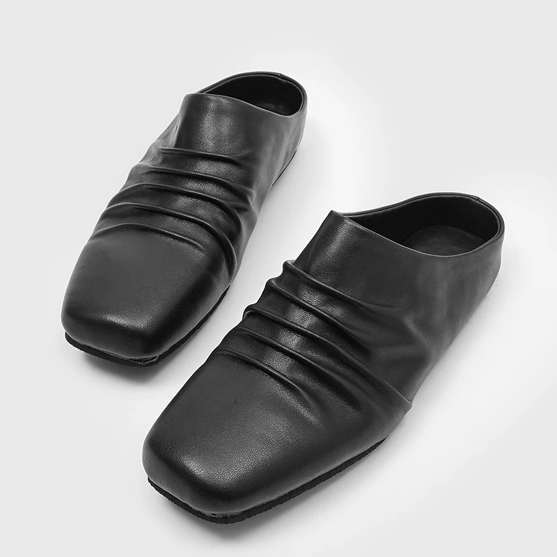 

Men Fashionable Baotou Slippers Black British Casual Comfortable Breathable Business Brand Slippers Indoor Outdoor Slippers Men