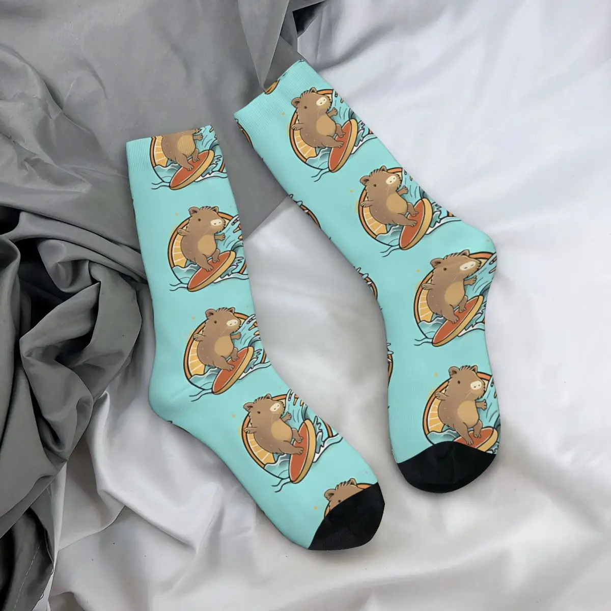 Cute Capybara Surfing At The Beach Men's Socks Vintage Harajuku Street Style Novelty Pattern Crew Sock