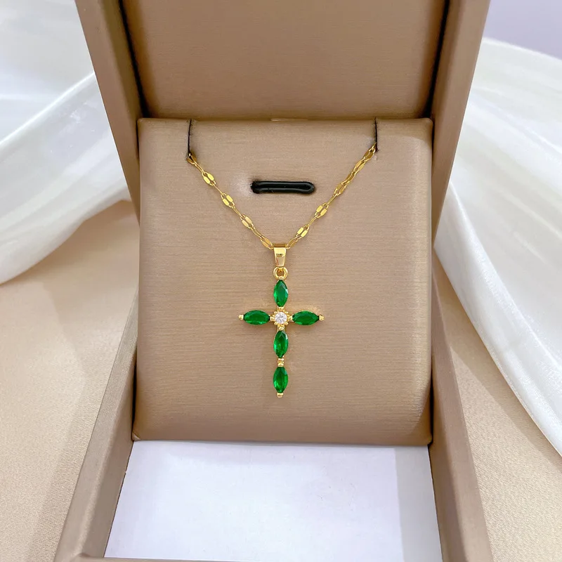 Classic Retro Light Luxury Cross Necklace Personalized Versatile Christian Stainless Steel Clavicle Chain