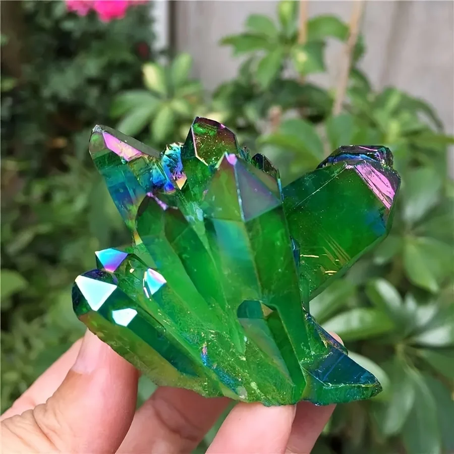 

1PC Green Aura Quartz Cluster, Elegant Natural Stone Decor For Home & Office, Ideal Choice For Gift