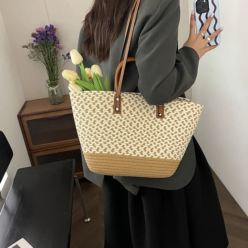 

A woven polka dot pattern mother shoulder bag tote bag Shopping bag China shopping basket women's bag holiday bag large capacity
