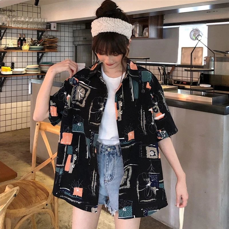 

​ Женская летняя свободная рубашка с коротким рукавом в стиле ретро (гонконгский/корейский дизайн), топ с оригинальным дизайном для студентов, нишевая модель в стиле Ins ​