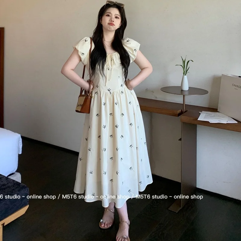 Damen Sommerkleid mit Quadratischem Ausschnitt und Puffärmeln, Langes Kleid mit Schmetterlingsknoten-Print, Lässiges Kleid im Koreanischen Stil für den Urlaub