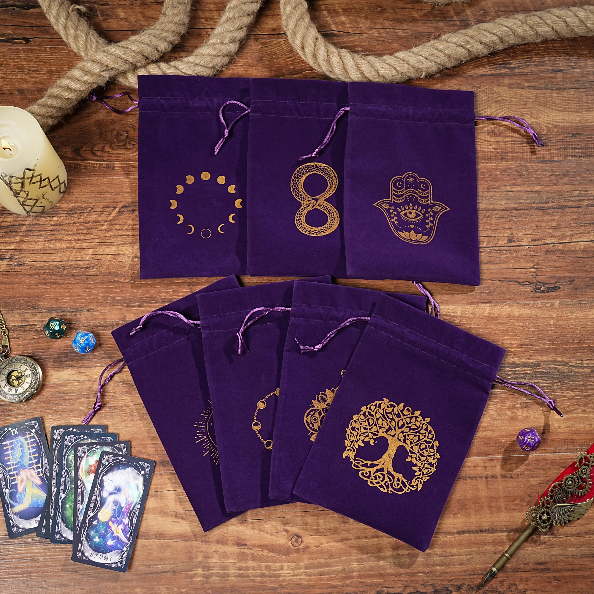 1pc Velvet Tarot Pouch,Jewelry Coin Makeup Dice Bag ,Tarot Card Storage Bag for Holding Healing Crystals,Witchcraft Supplies