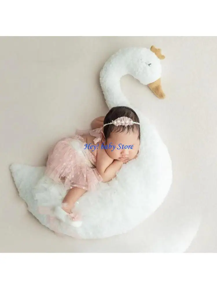 Q1FE Lovely Posing Pillow Photography Props Cushion Baby Photo Props Skin-Friendly Photo Gear Birth Party Decor
