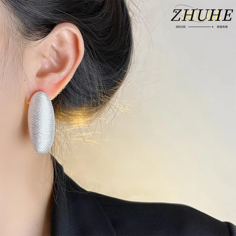 

Chic Textured Oval Stud Earrings – Versatile Jewelry & Accessories for Women & Men, Durable Copper Material, Contemporary Fashi