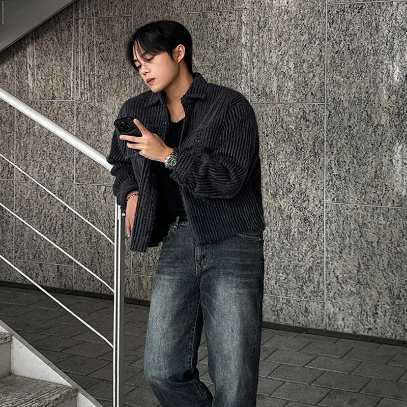 WTHT Trendy 2025 Winter Men's Texture Pockets Solid Color Cargocoats Fashion American Style Laple Loose Jackets Male 2A2504