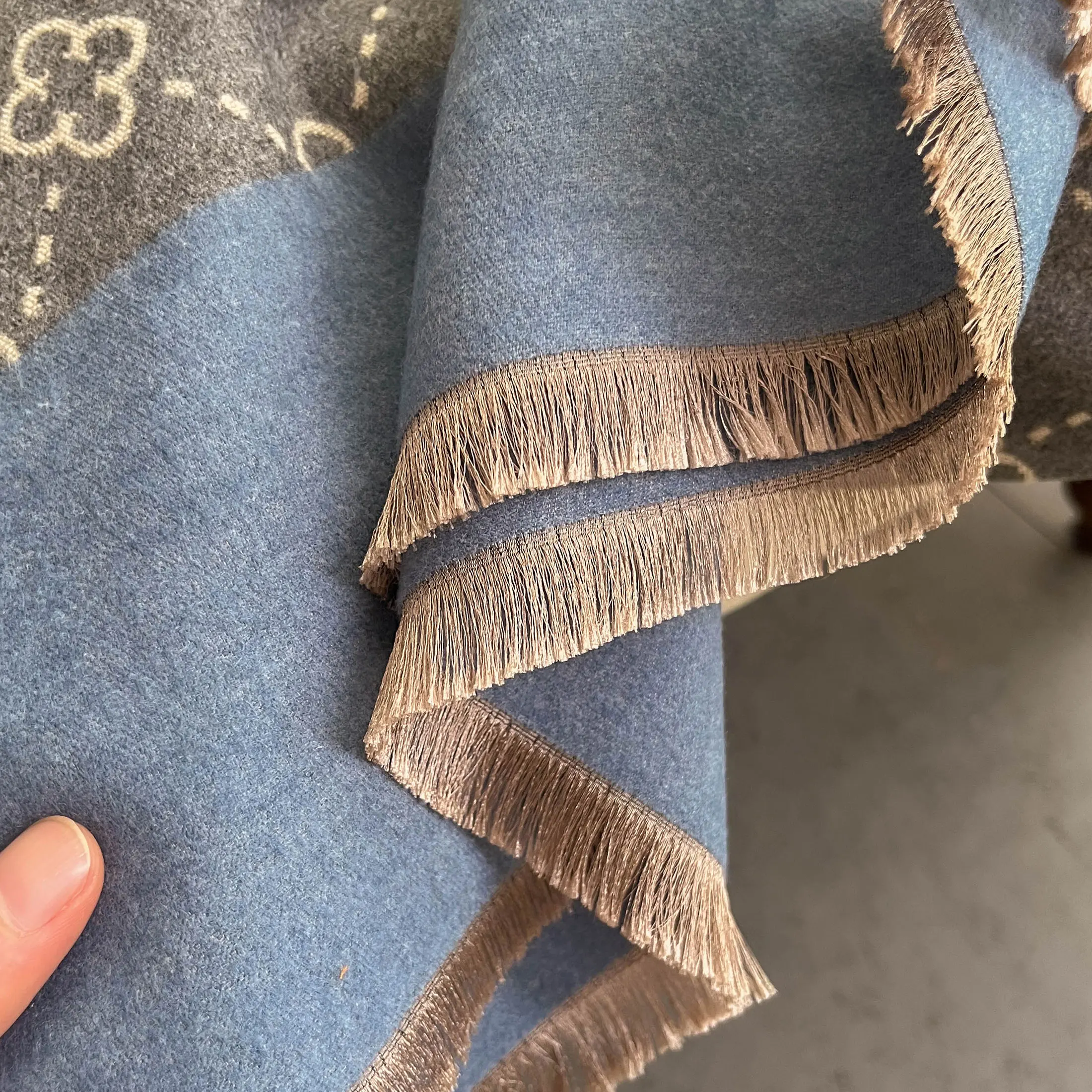 NEUE Luxus Winter Dicke Warme Schal Frauen Kaschmir Schal und Wraps Pashmina Halstuch Bufanda Weibliche Lange Tessel Echarpe 2024 – Detail 3