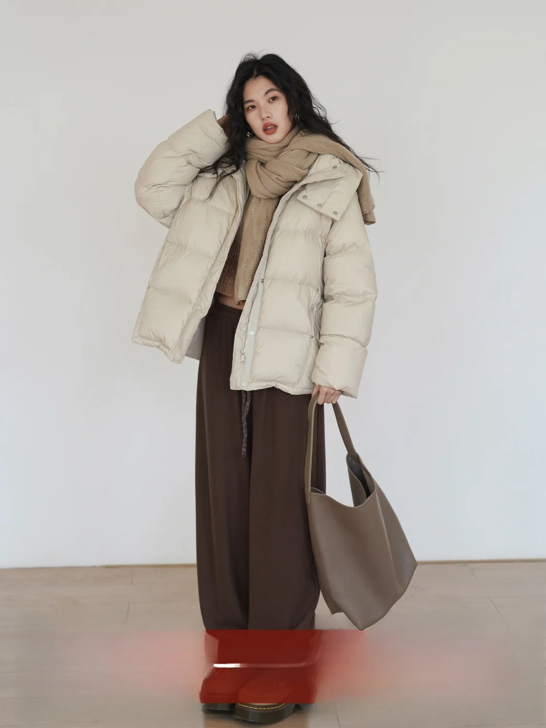 

EM August Women's ort Puffer Jaet 90 White Du down Hooded Thiened Bread Sle Winter Coat Zipper Closure Regular Length