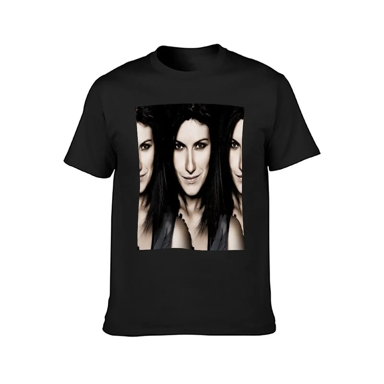 laura pausini Essential T-Shirt Short sleeve tee plain vintage clothes heavy weight t shirts for men