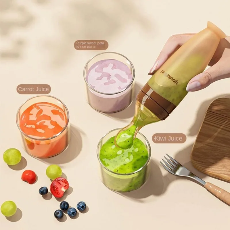 

Silicone Baby Squeeze Spoon High Temperature Resistance Soft Tip Milk Feeding Bottle Food Supplement Bottle Flexible Convenient