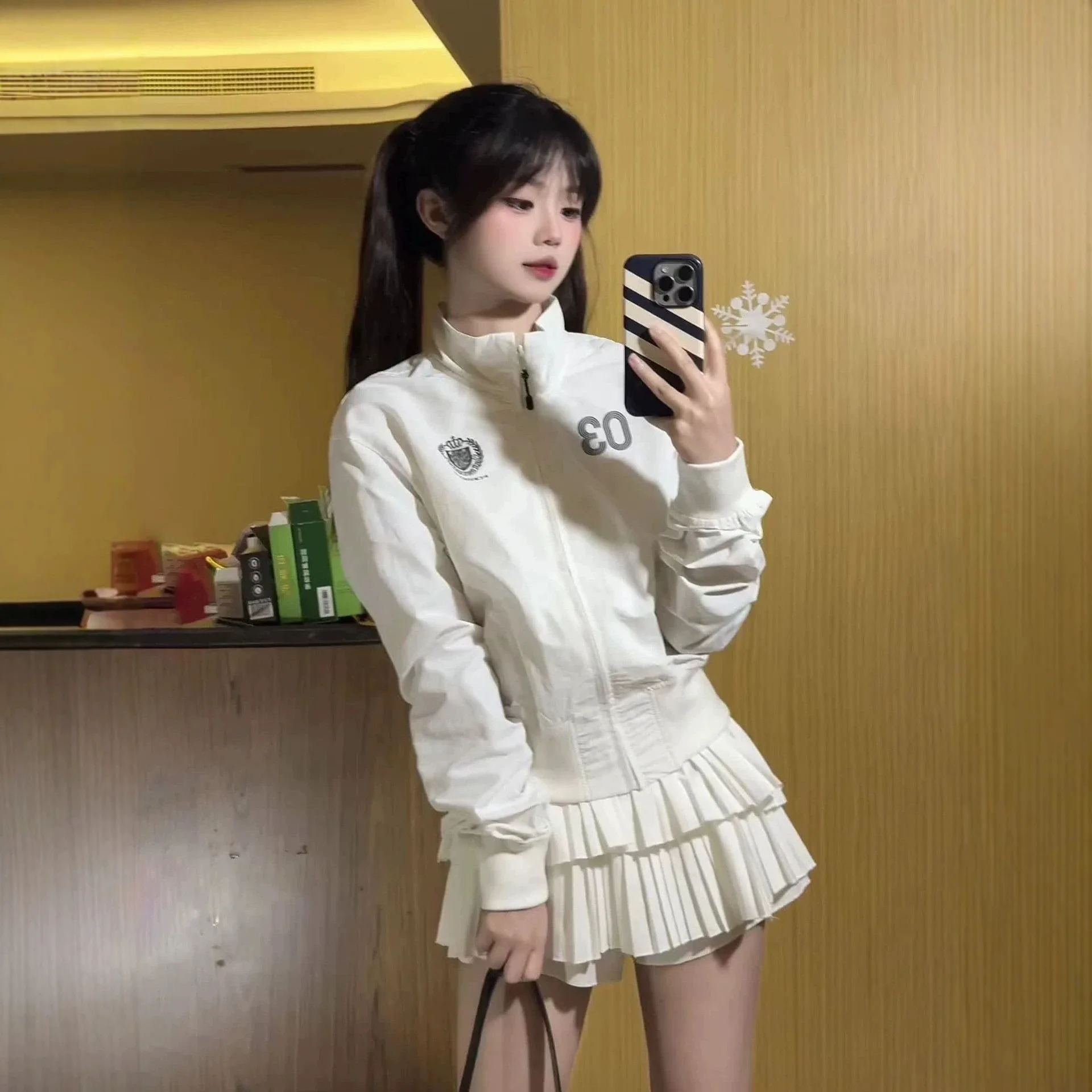 Women's Sporty Style Short Length Stand Collar Sun Protection Outerwear Slim Fit Breathable Casual Comfortable Polyester