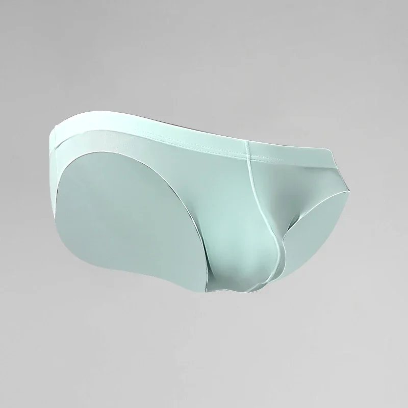 Men's Ice Silk Triangle Briefs, Summer Cooling U-Convex Loose Design, Thin and Breathable Underwear