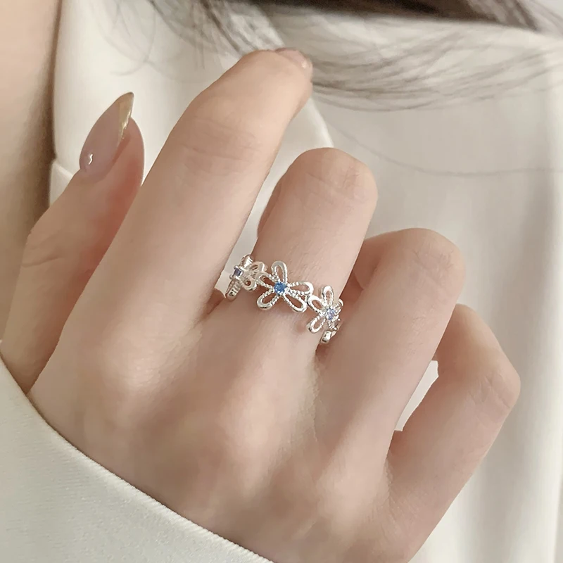 GANPUP Luxuriöser Blauer Kubischer Zirkonia Blumen Offener Fingerring für Frauen, Alltagsschmuck, Funkelnder Verstellbarer Ring, Hochzeitsgeschenk – Detail 4