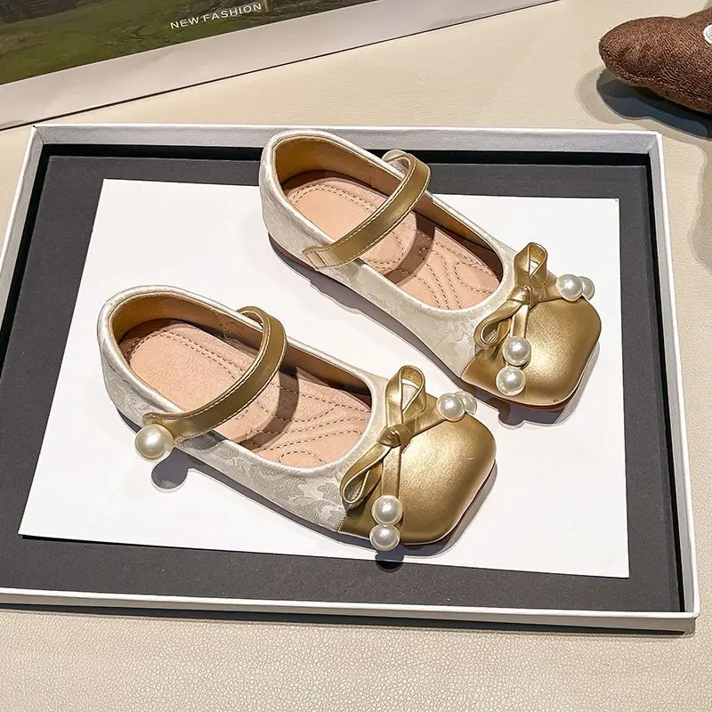 Girls Princess Style Leather Flats Soft Sole Bow Shoes for Kids Spring Autumn Comfortable School Performance Wear Footwear