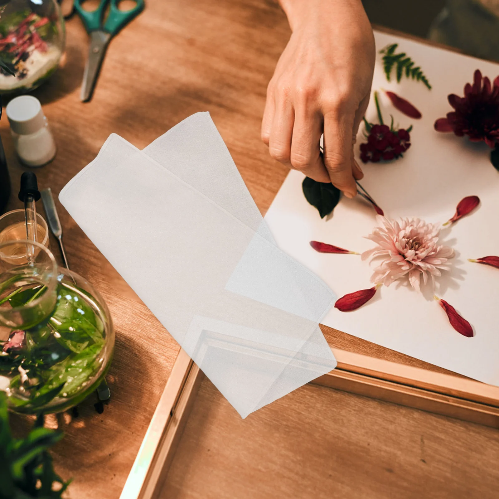 

10Pcs Plant Rubbing Cloth White Cotton Fabric Squares DIY Flower Pressing Fabric for Dyeing Cotton Craft Art and Handicrafts