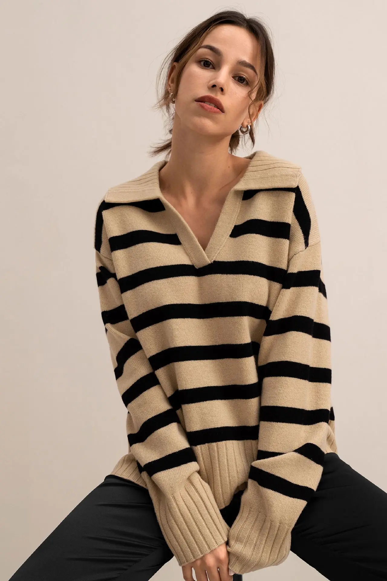

Autumn Winter Women's Lapel Striped Zipper Sweater Jacket French Style Loose Vintage Idle Style High-End Knitted Pullovers