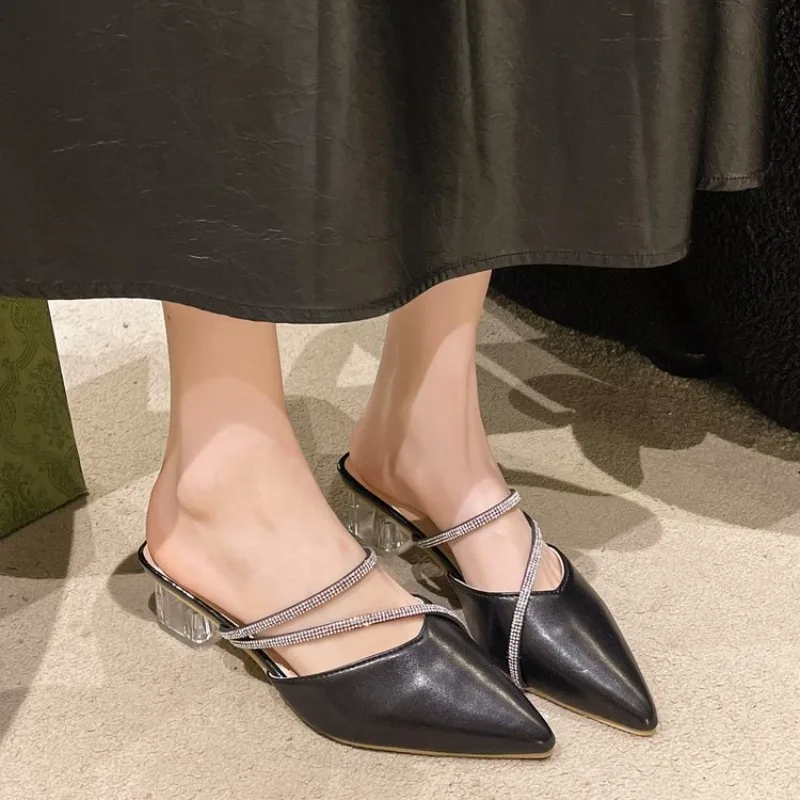 

Slipper Women's Mules Shoes for Women Comfortable Rhinestone Fashion Slippers Summer New 2026 Sandals