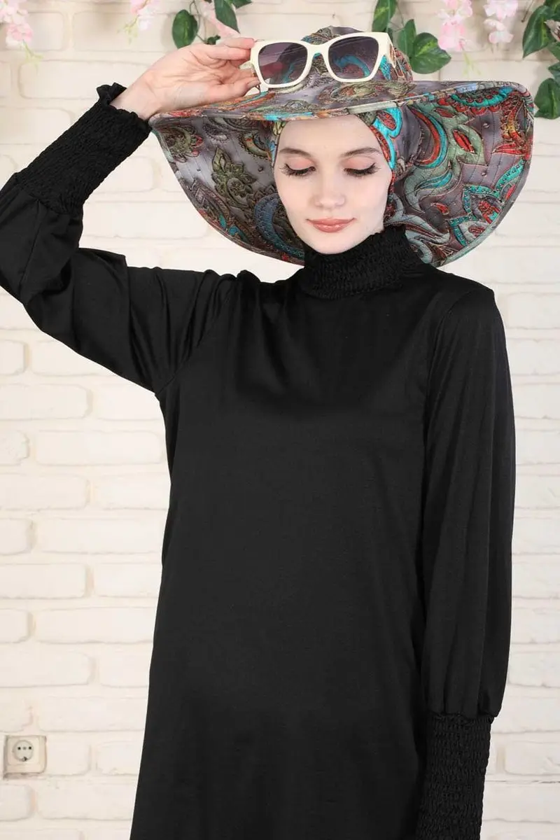 Padrão de carnaval de boné penteado